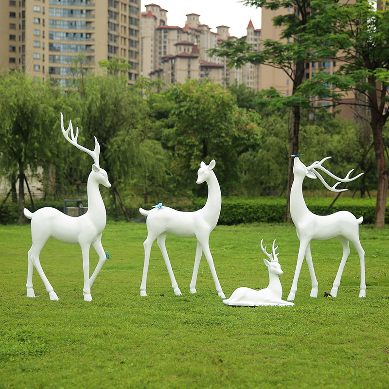 户外花园草坪装饰园林景观小品美陈大鹿摆件玻璃钢抽象梅花鹿雕塑